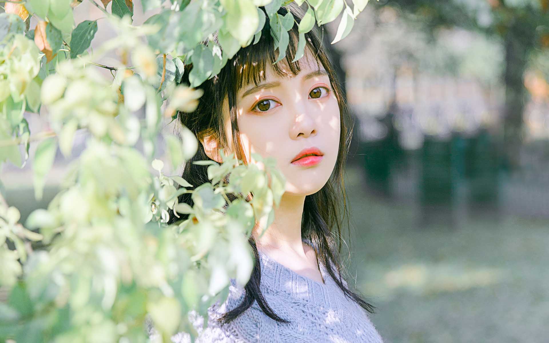 她在雨天不打伞